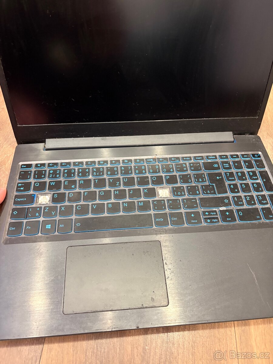 herní počítač lenovo - 3