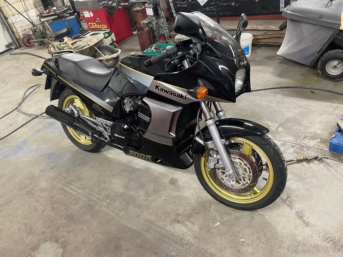 Prodám Kawasaki Gpz 900 r - 3
