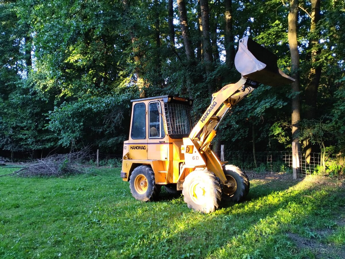 Nakladač Hanomag 6D - 3
