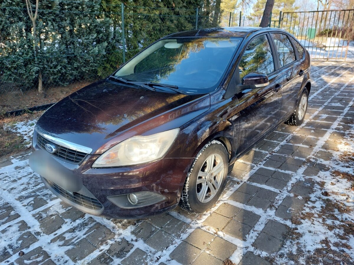 Prodám Ford Focus mk2 1.6i 16v 74kw r.v.2010 - 3