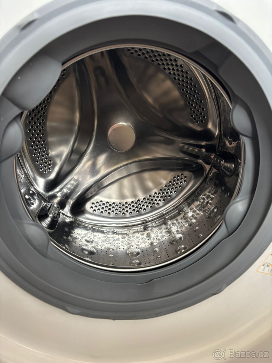 Pračka 10,5kg - 3