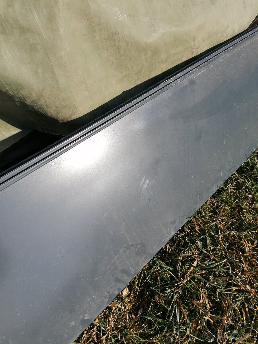 Venkovní hliníkový parapet antracit šedá - 3