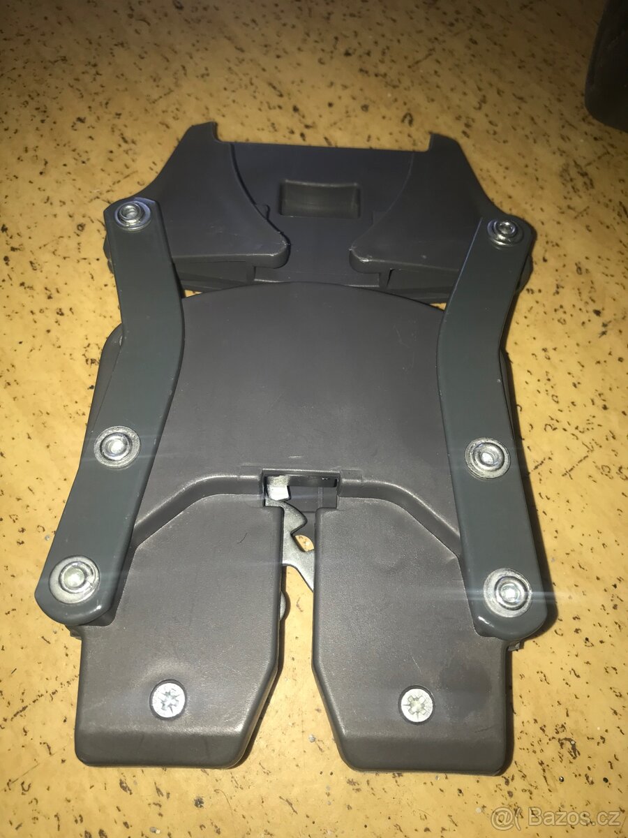 Adaptér na kočárek - 3