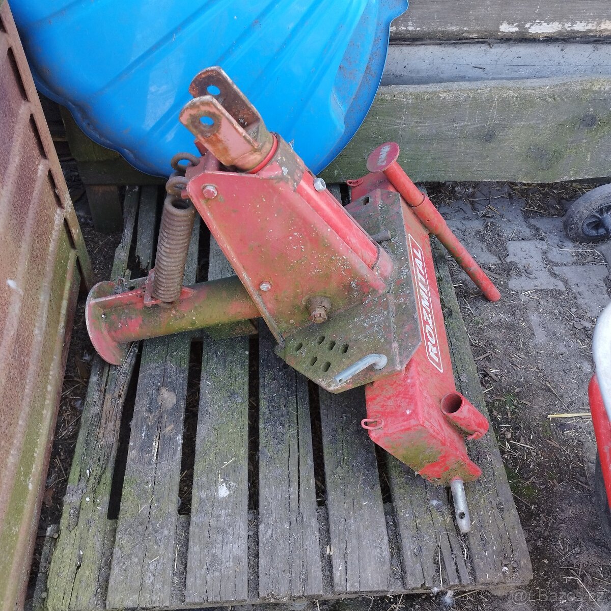 Sluníčkový obraceč sena Rožmitál. - 3