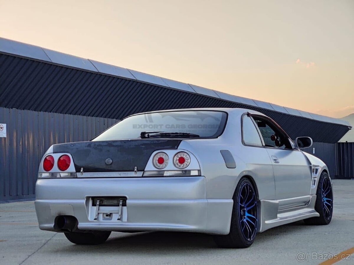 Nissan Skyline R33 RB25DET - 3