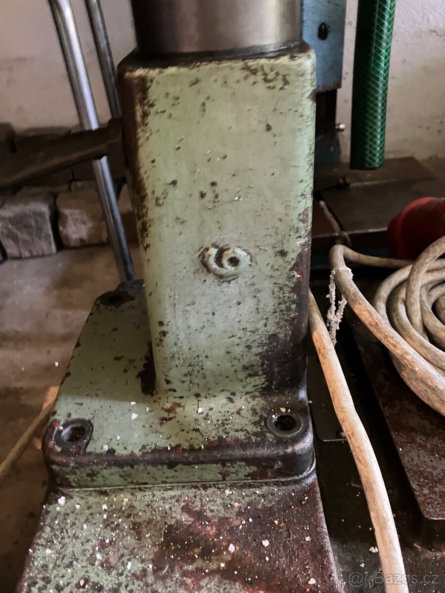 Stolní vrtačka - 3