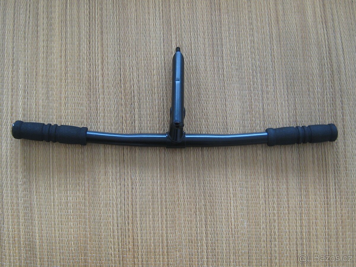 Nová řidítka + představec 22,2mm + pěnové gripy Author - 3