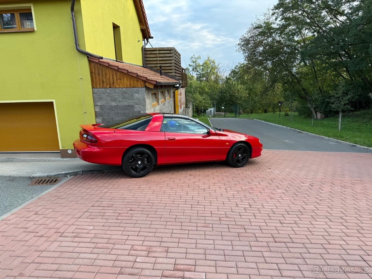 Chevrolet Camaro 4gen, 3800 V6 r.v. 2000 - 3