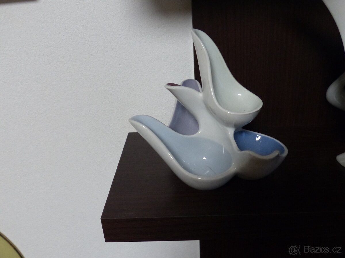 Brusel Stojan na dýmky Jiří Rabel Royal Dux 1960 - 3