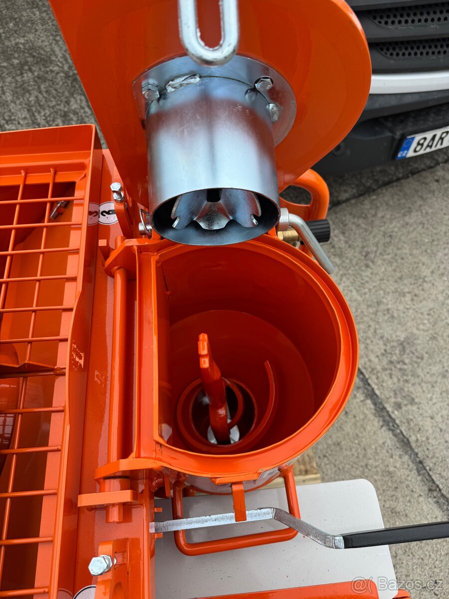 Omítací stroj Powermix 380V záruka 2roky PFT M-TEC Silomat - 3