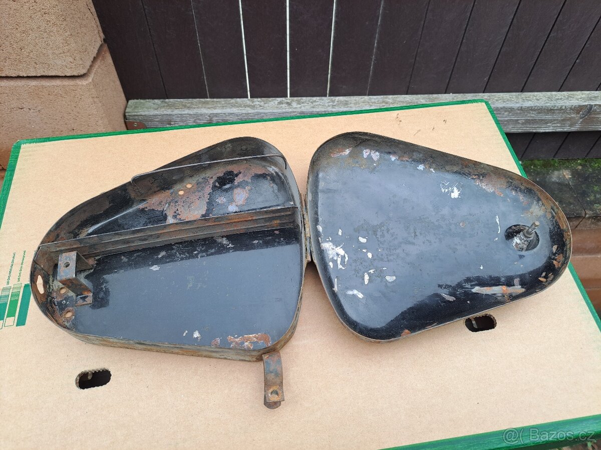 CZ 125 T zetka kastlík schránka nářadí - 3