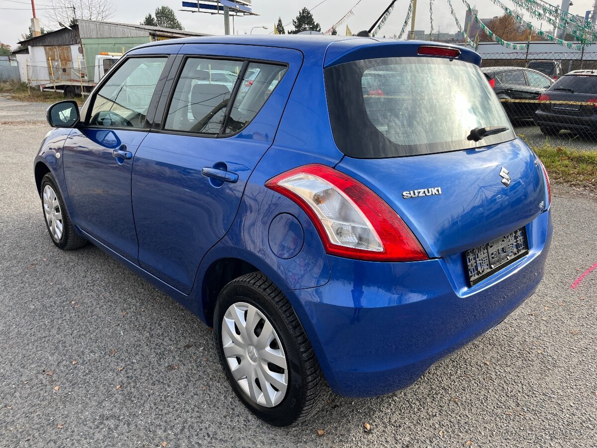 Suzuki Swift 1.2i 16v 69kw 4x4 1.majitel 118.000km nová stk - 3