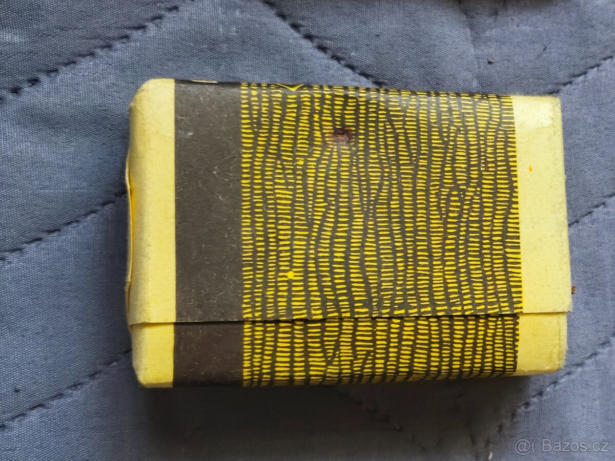 Staré kuřácké potřeby. - 3