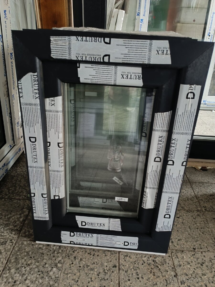 Okna PVC antracit/bílá, nová, dvojsklo, Mix rozměrů - 3