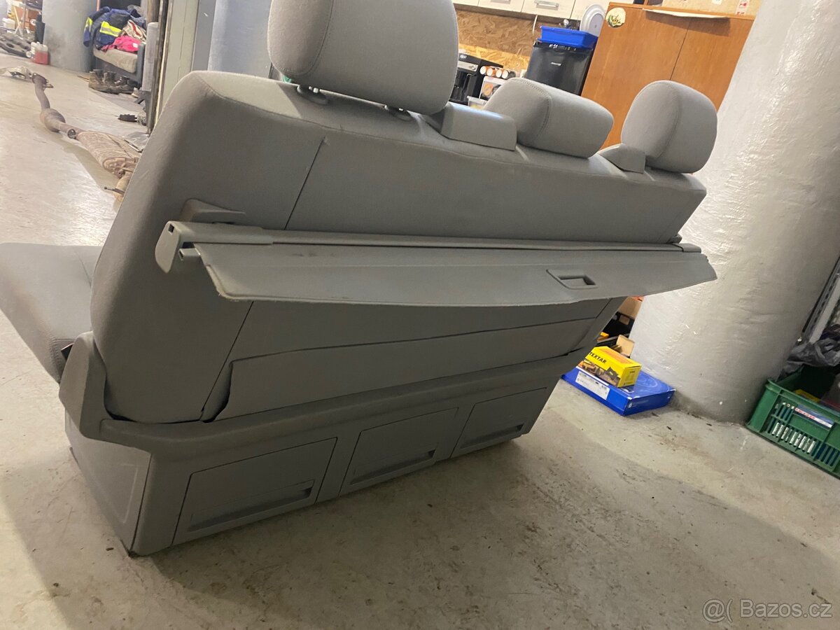 Trojsedačka Multivan T5 - 3