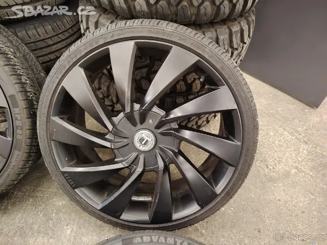 ALU kola LUXXX ALLOYS R22 - 3