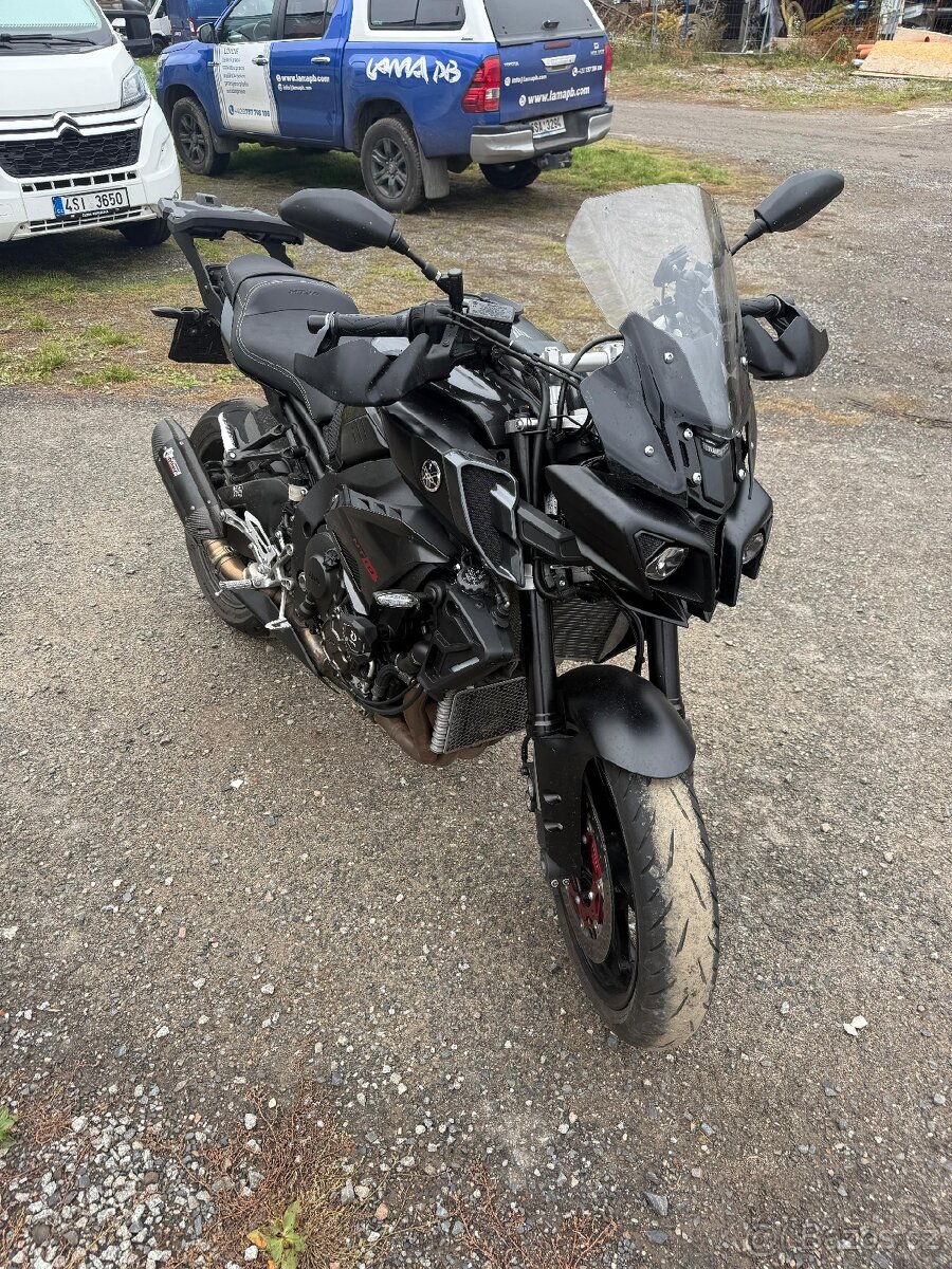 Yamaha MT 10 - 3