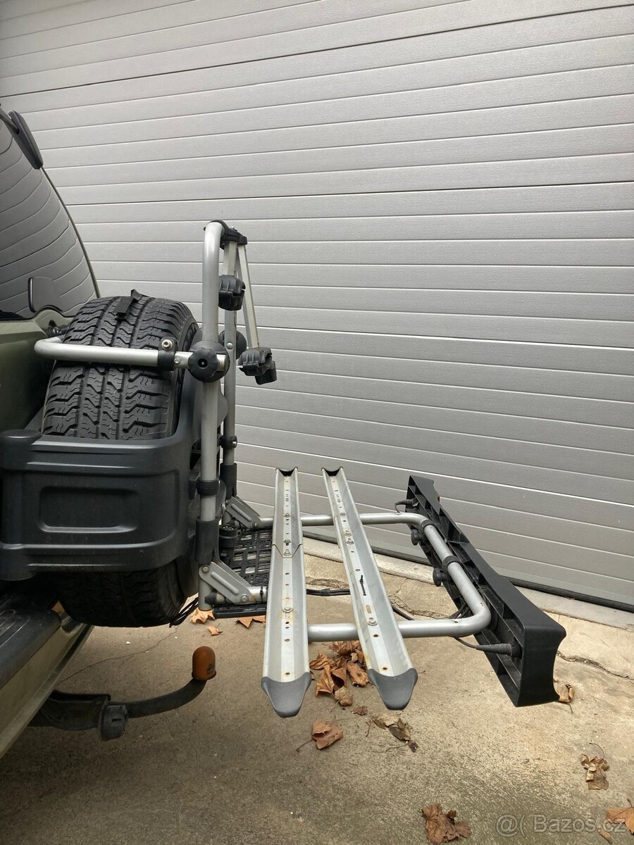 Nosič kol THULE - 3