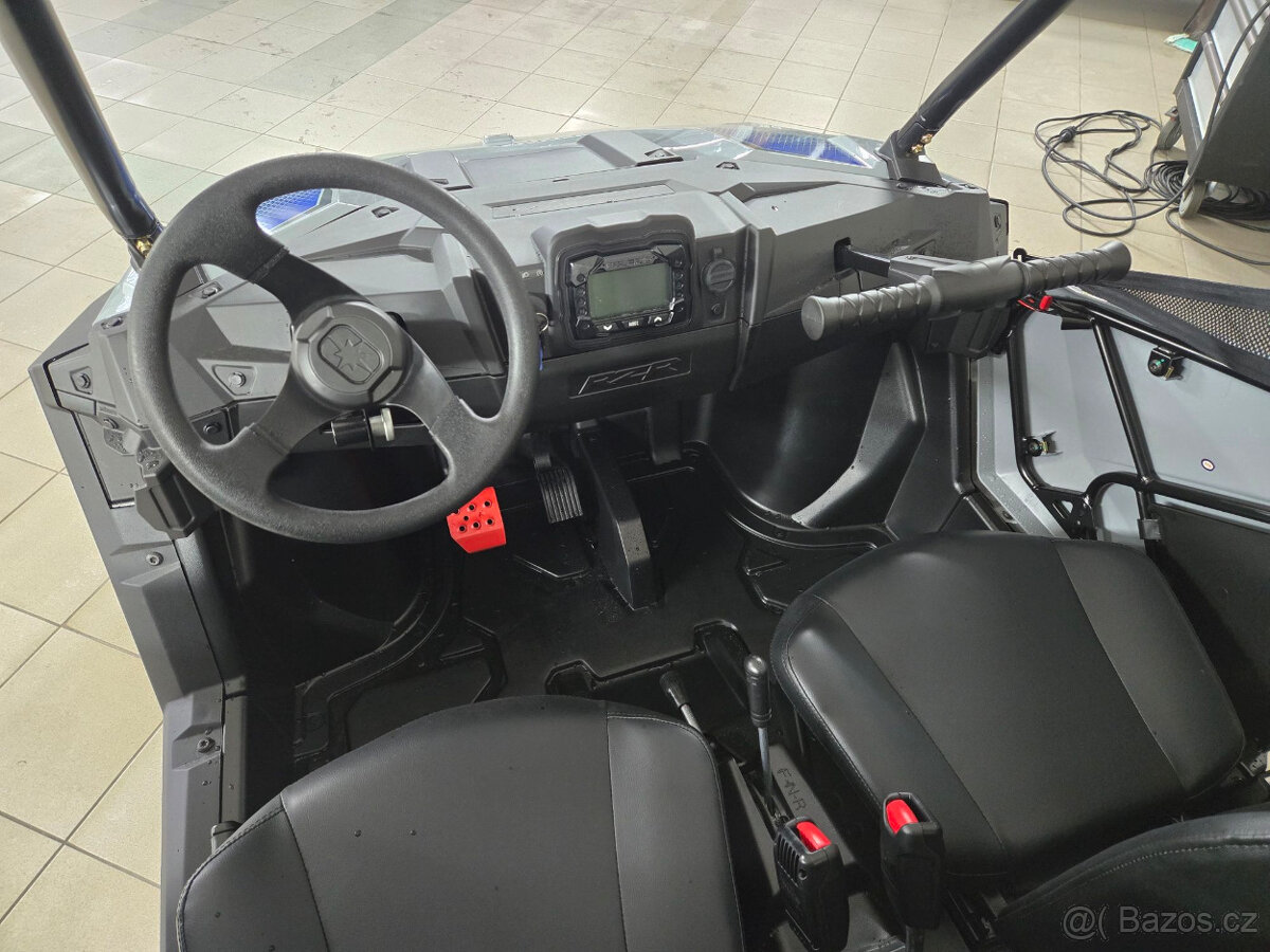 Polaris RZR 200 - 3
