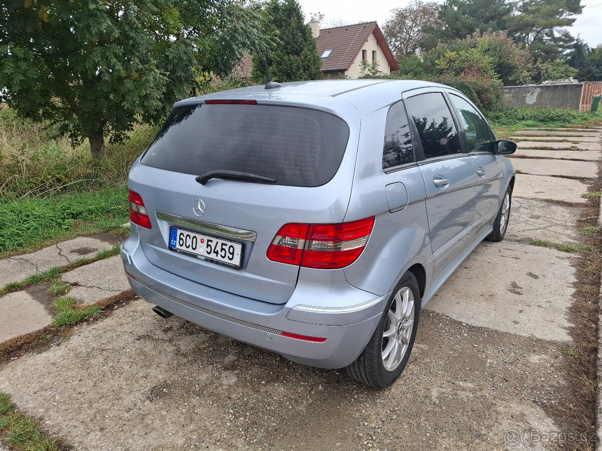 Prodám Mercedes-Benz B170 r.v. 2007 - 3