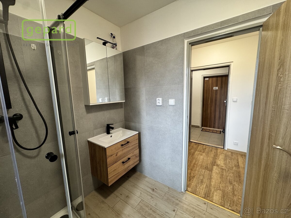 Pronájem moderního bytu 2+kk v centru Sokolova - 3