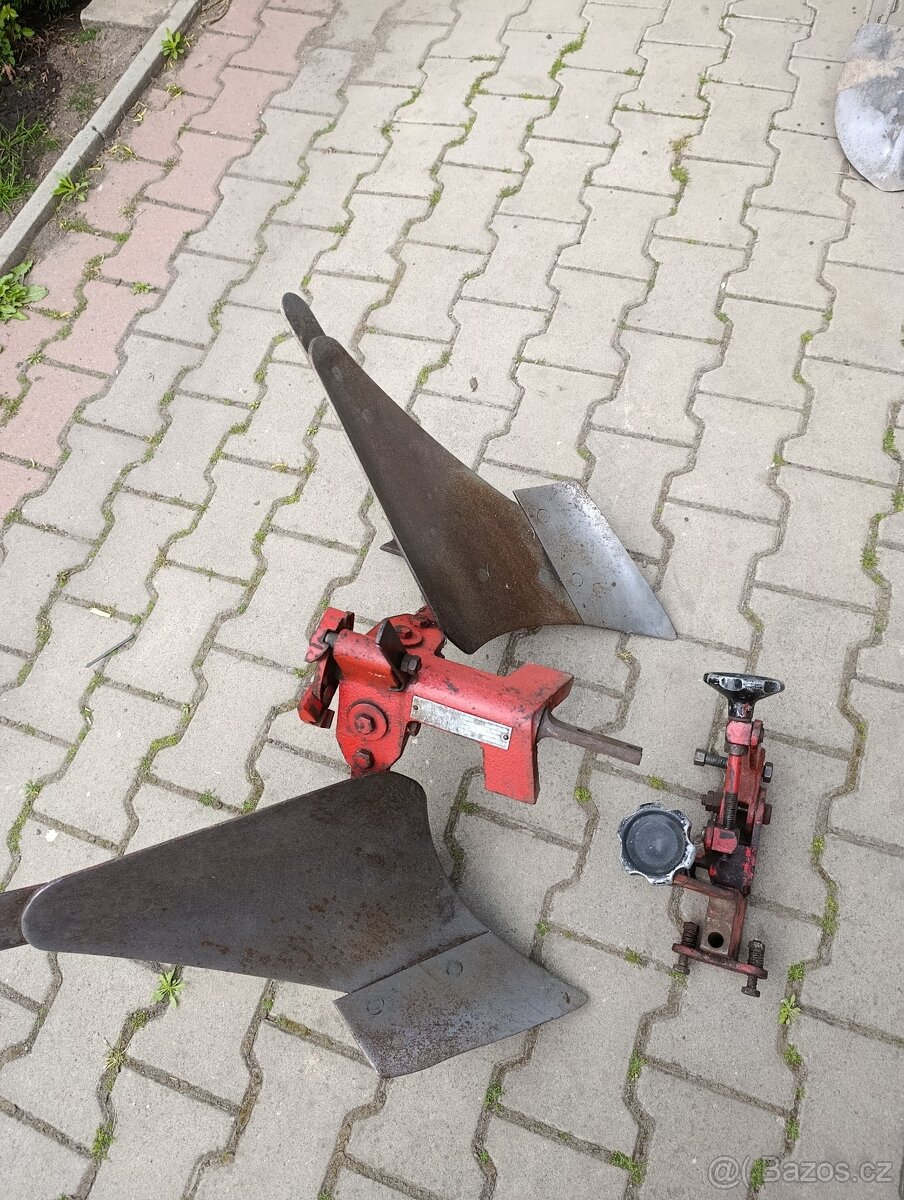 Prodám pluh s tělesem k Tera Vari systém - 3