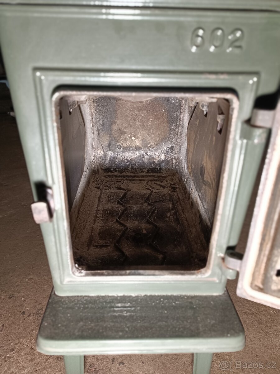 Litinová kamna jotul 602 - 3