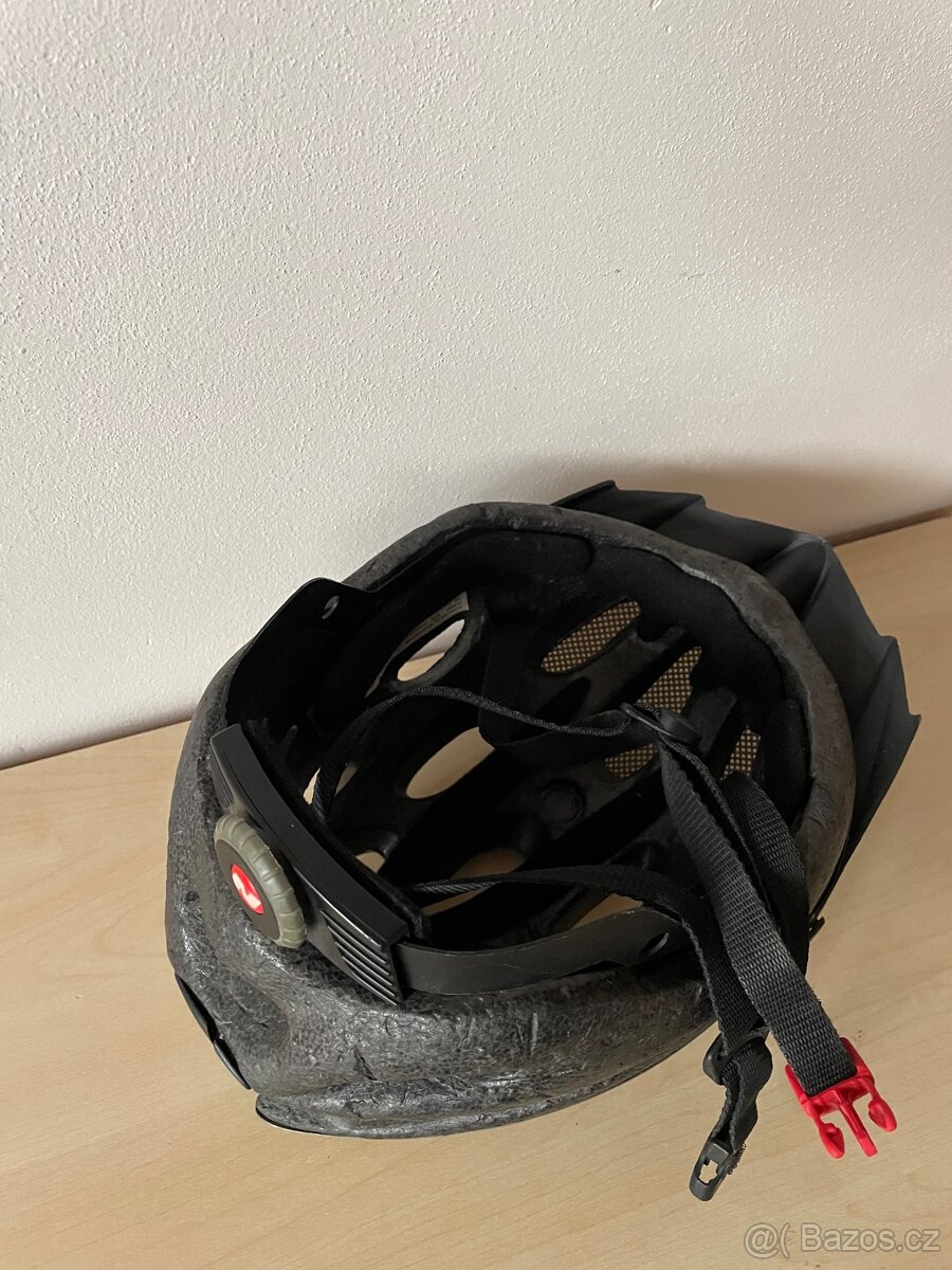 Cyklistická přilba dětská - 3