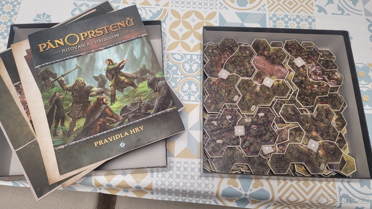 Pán Prstenů Putování po Středozemi komplet a insert - 3
