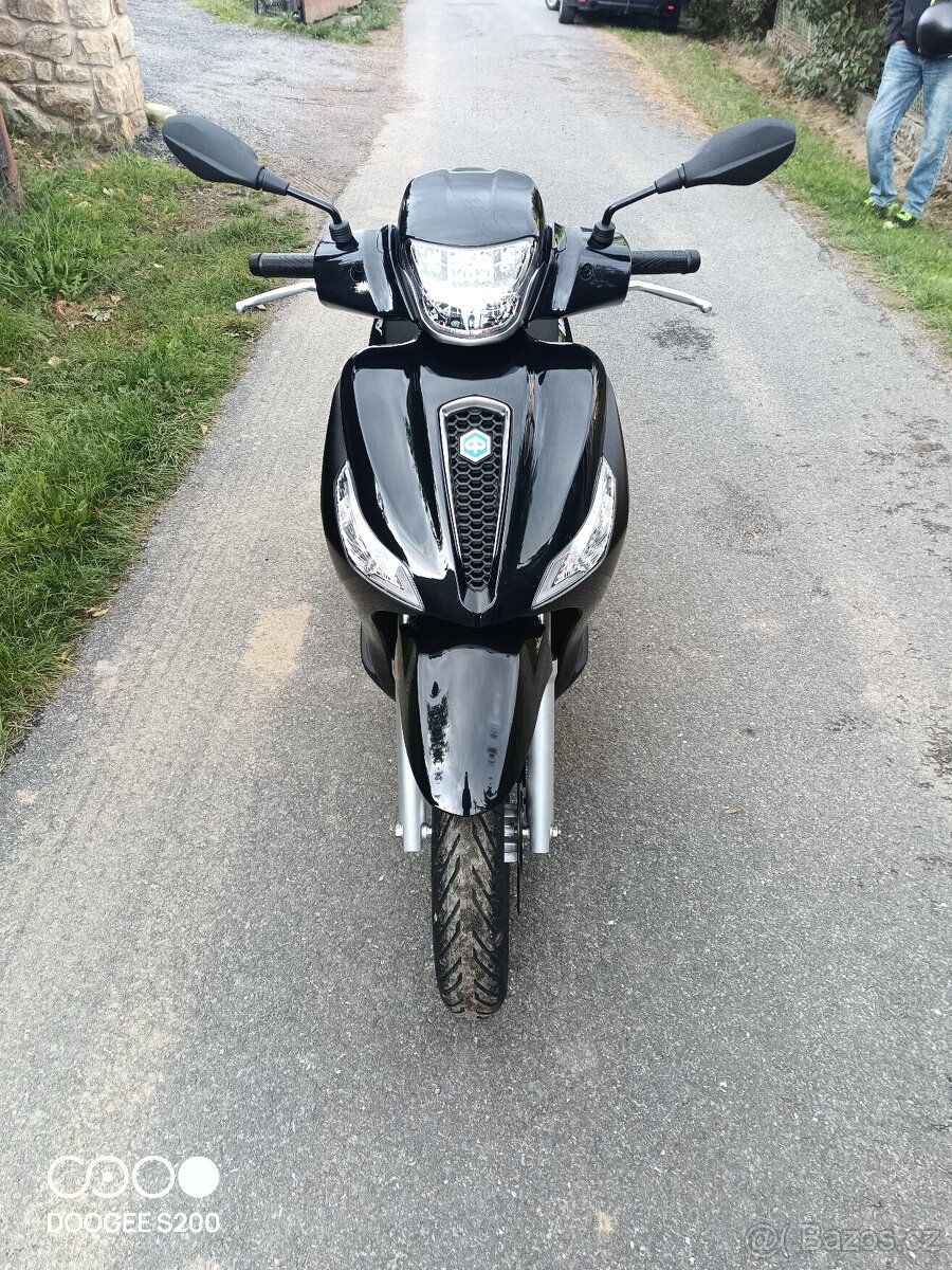 Piaggio medley 125 - 3