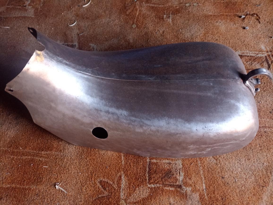 Prsa jawa pionýr 20,21 - - 3