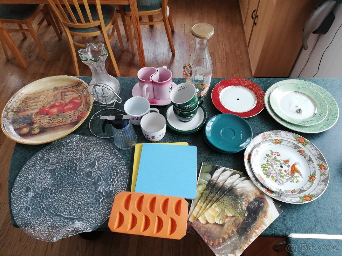 NÁDOBÍ -mix. vice galerie - 3