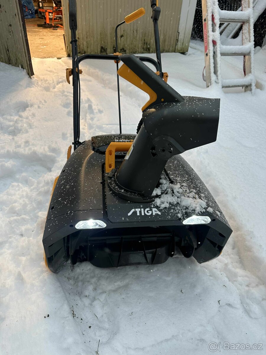 Sněhová fréza AKU - 3