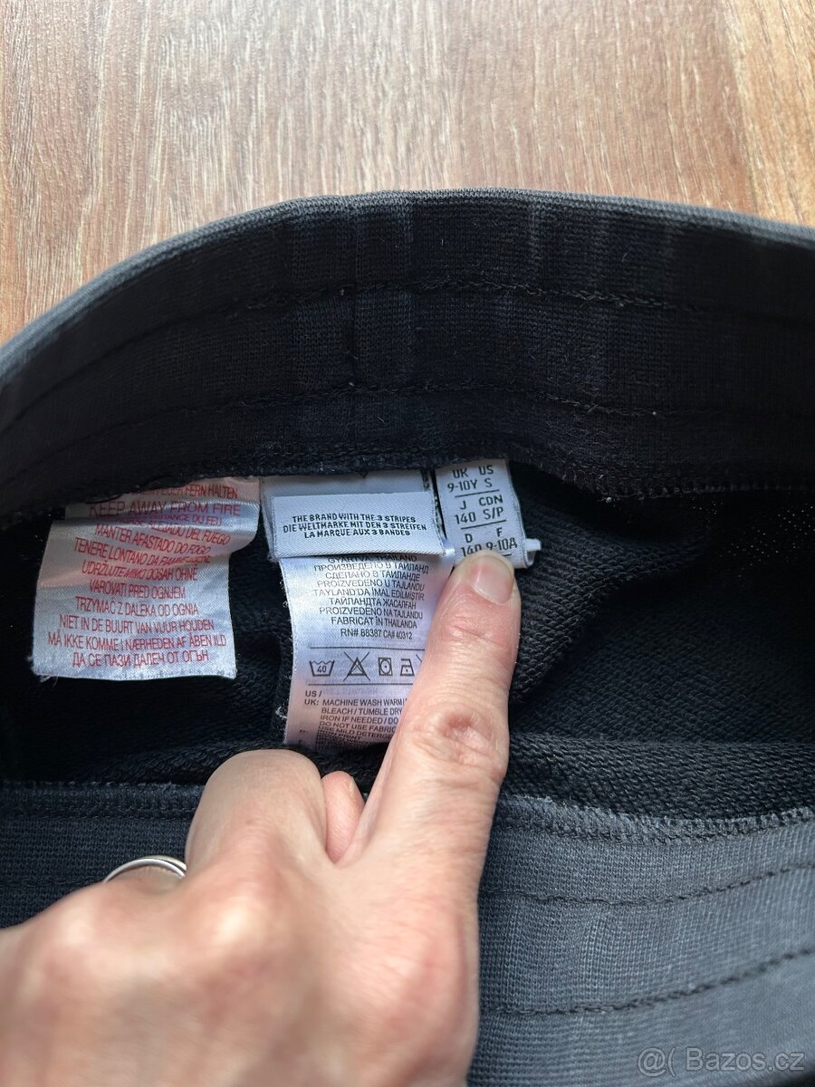 Tepláky Adidas 140 9-10 let, černé - 3