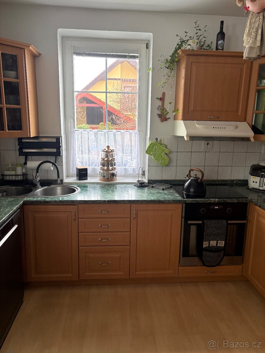 Kuchyňská linka - dekor olše - 3