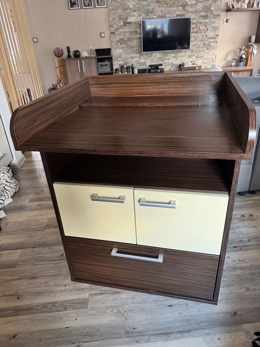 Komoda- přebalovací pult - 3