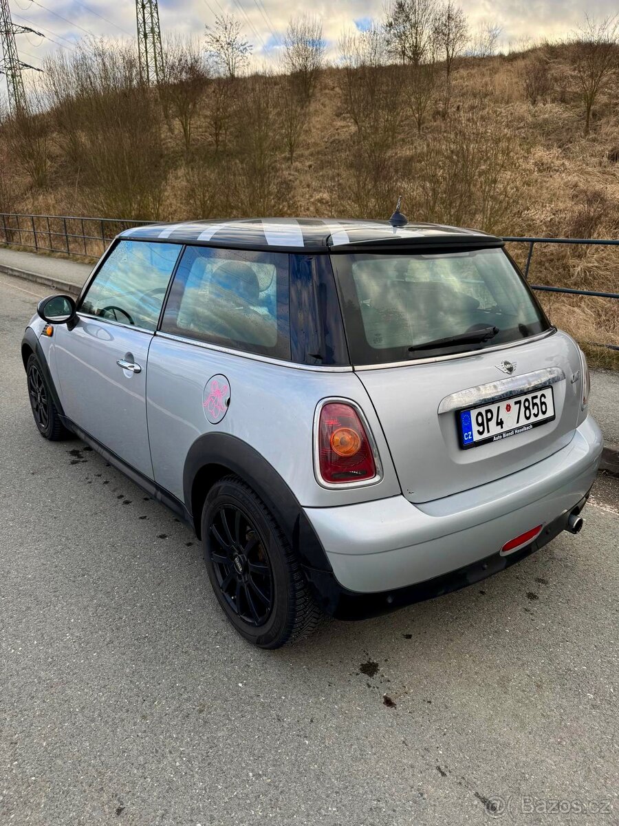 MINI One 1.4 benzin, 2007 - 3