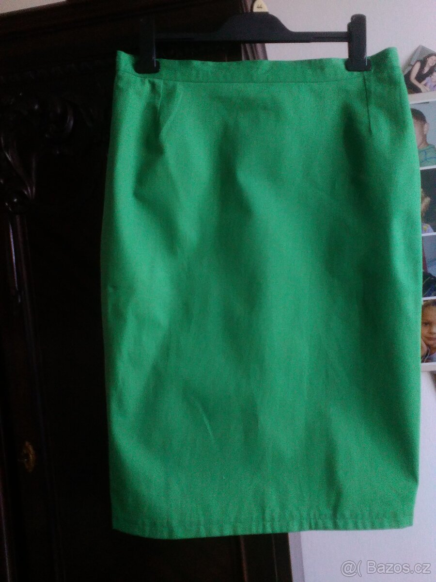DÁMSKÉ SUKNĚ - 3