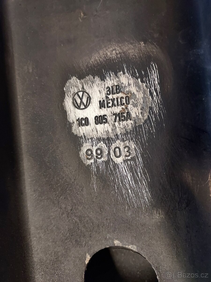 výztuha předního nárazníku New Beetle - 3