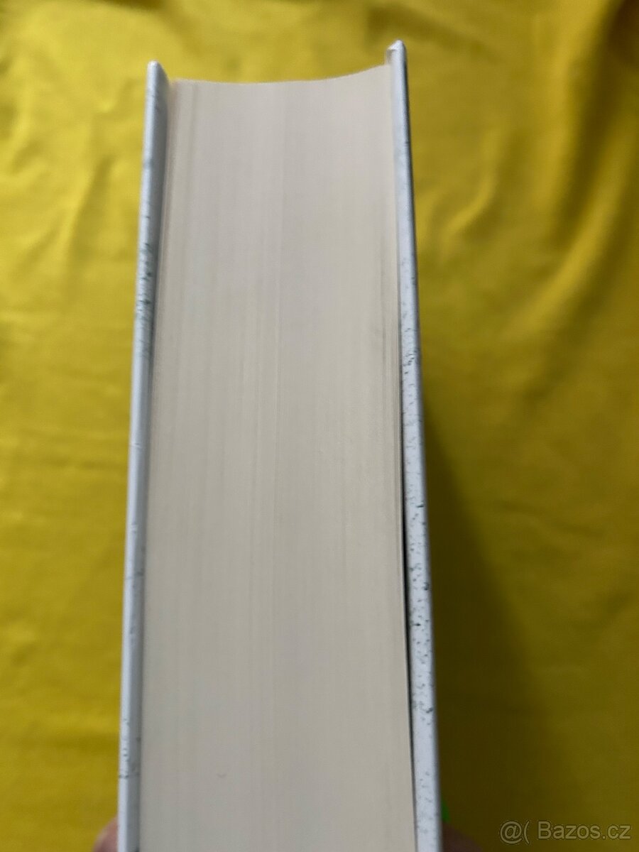 Robert Galbraith - Neklidná krev - 3