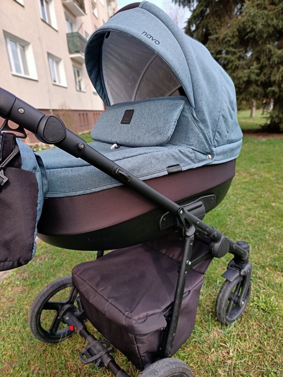Kočárek NAVO - 3