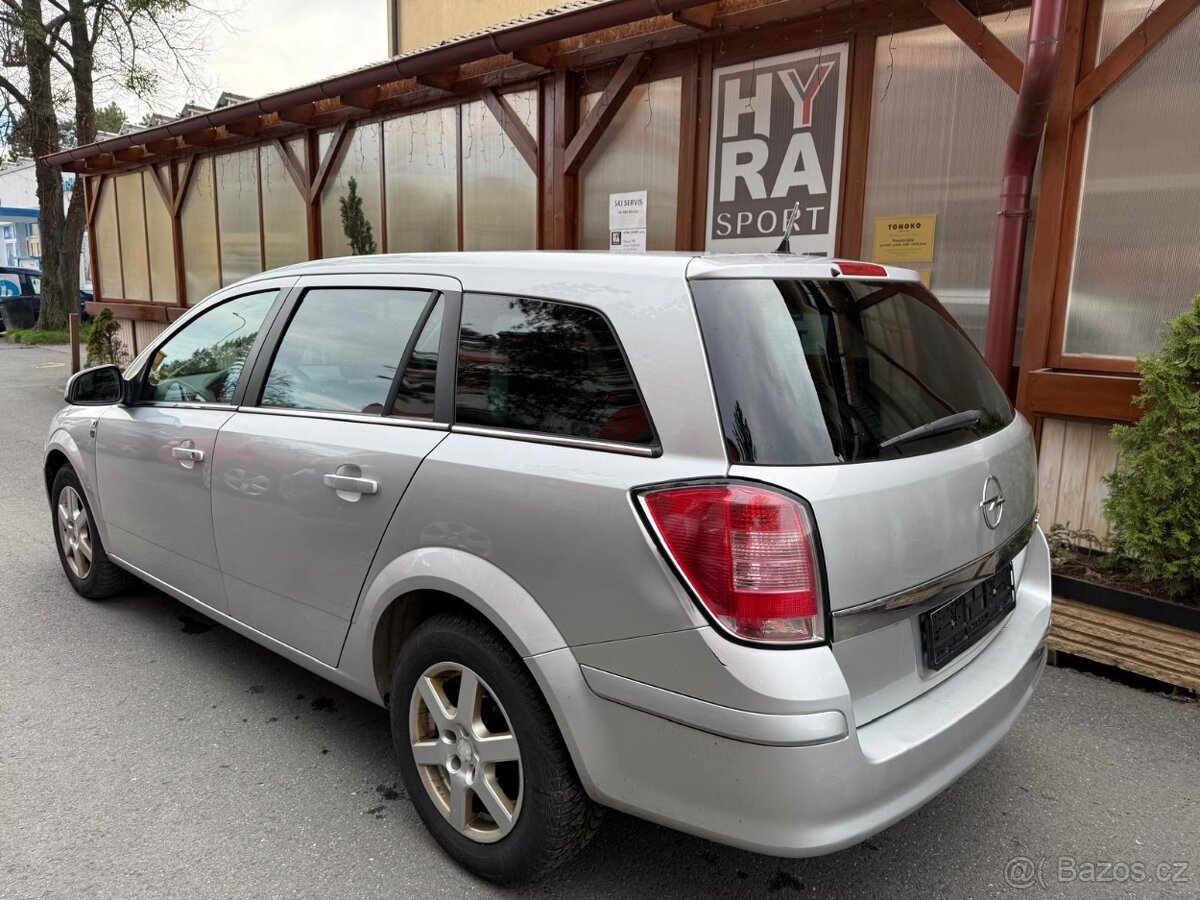 Opel Astra H 1,7CDTi - 3