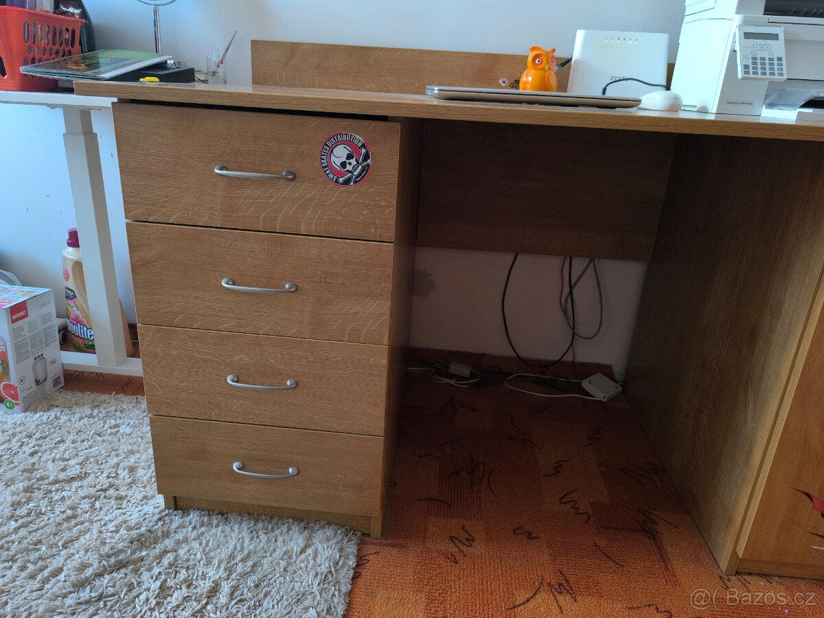 kancelářský - PC stůl - 3