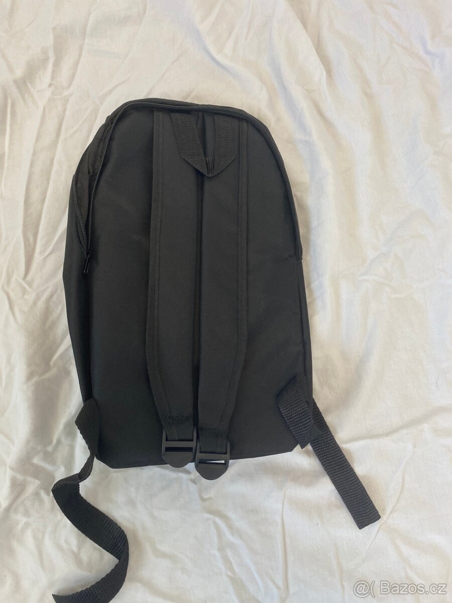 Praktický černý batůžek 40 cm – nový - 3