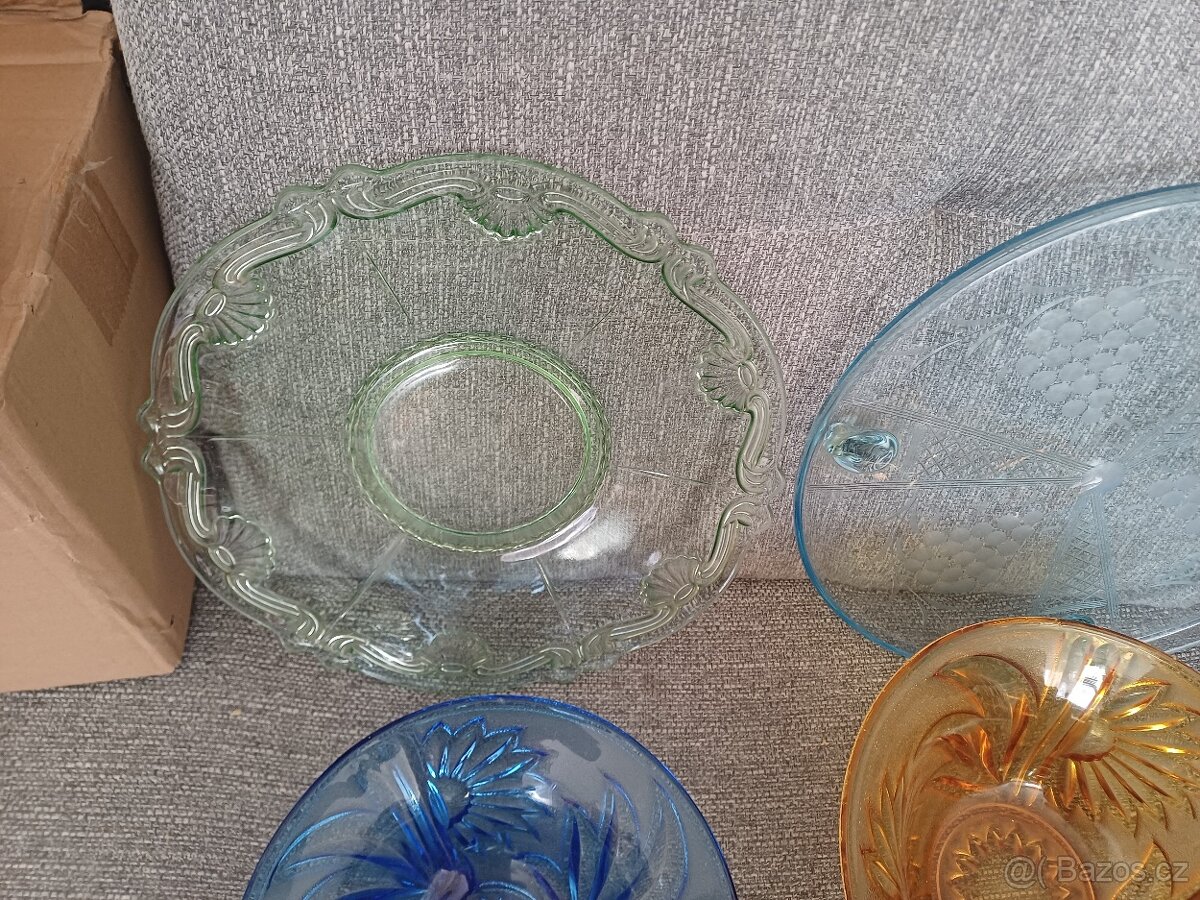 Skleněné mísy a tacy - 3