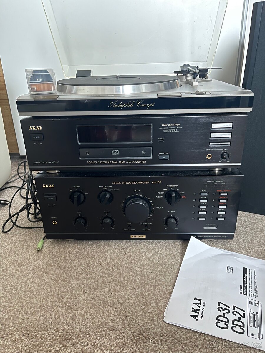 Soustava AKAI + reprobedny ELAC - 3