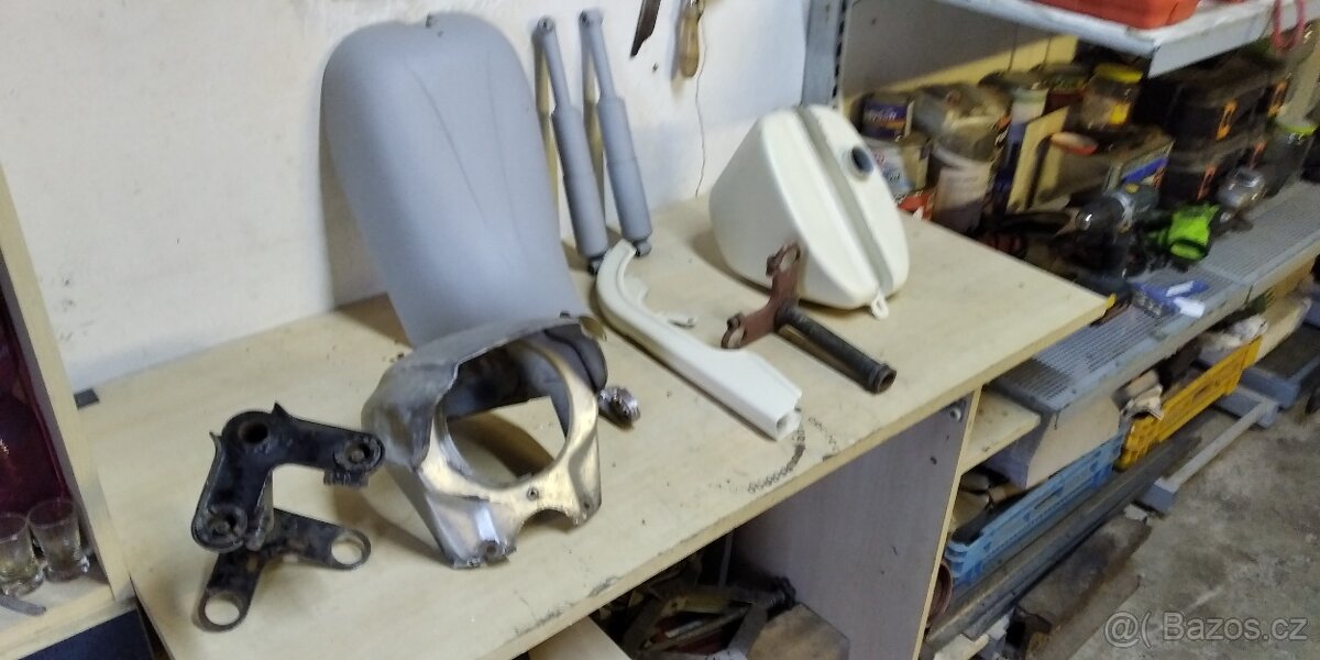 Přebytek dílů na Jawa pionýr a pařez - 3