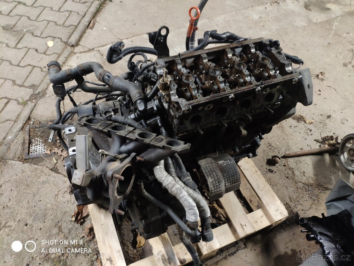 Prodám motor s převodovkou škoda Octavia 2 ta FSI 147kw - 3