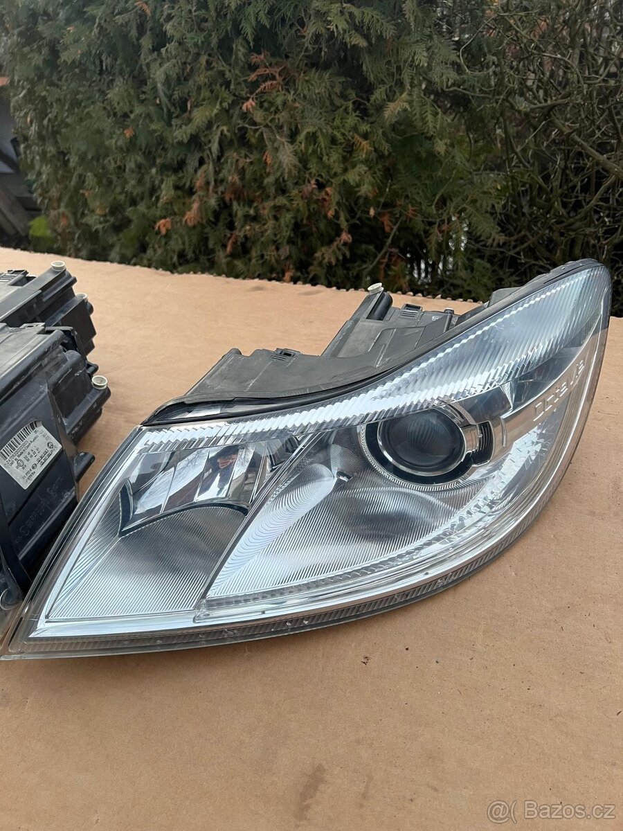 SKODA OCTAVIA 2 FACELIFT XENONY - 3