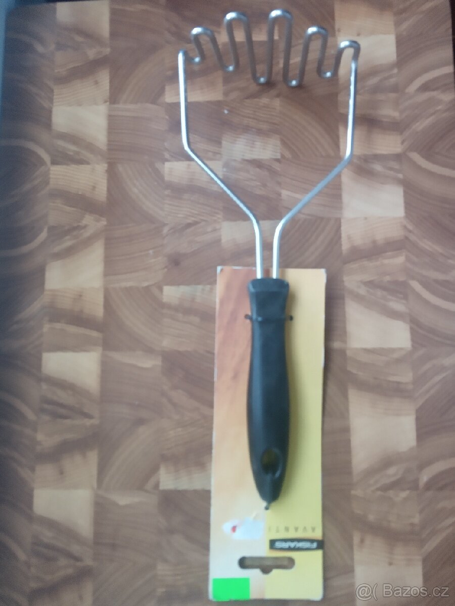 FISCARS - kuchyňské náčiní - 3